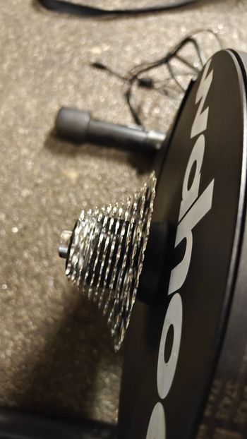 Brugt Wahoo KICKR CORE bike — billede 6 af 7
