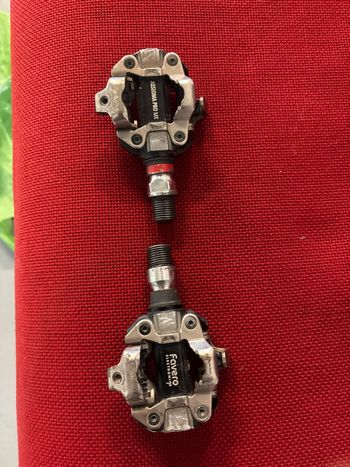 Używany Favero Assioma Pro MX-1 Pedals 2025 Drivetrain & Pedals