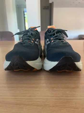 Used Asics Gel-Nimbus 27 bike — image 3 of 6