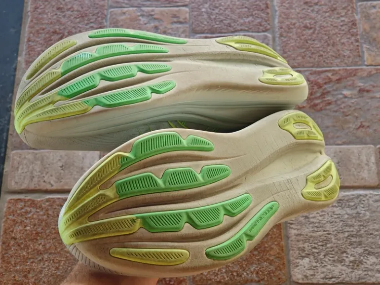 Used Asics Gel Nimbus bike — image 7 of 8