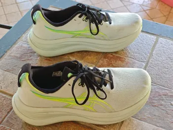Used Asics Gel Nimbus bike — image 4 of 8