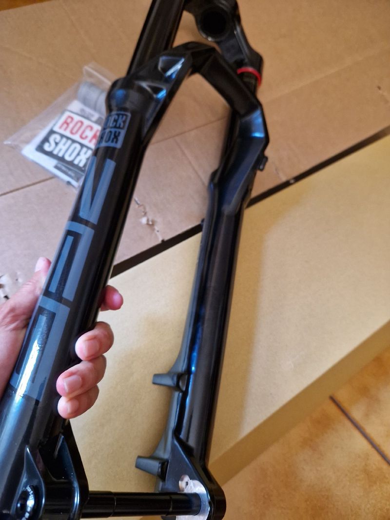 Tweedehands RockShox ZEB Fork 2026 bike — afbeelding 7 van 25