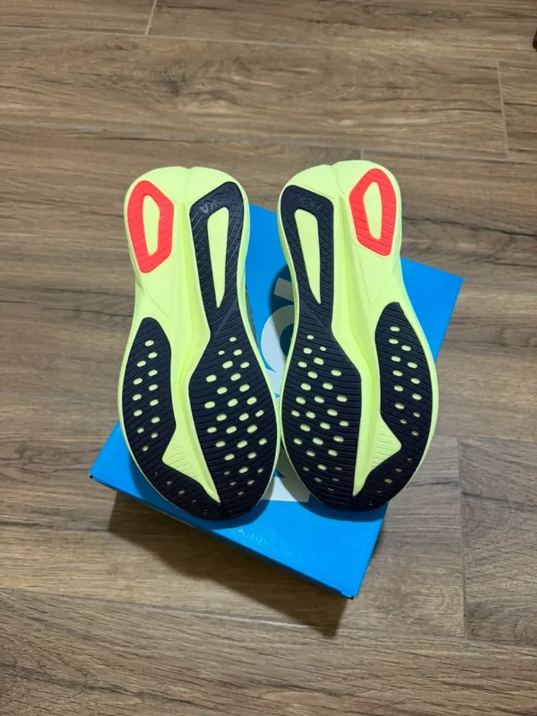 Used Hoka Scarpe da corsa bike — image 8 of 13