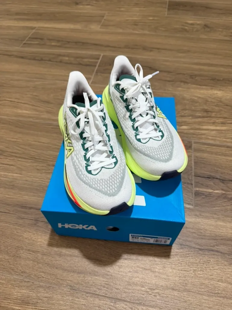 Used Hoka Scarpe da corsa bike — image 2 of 13
