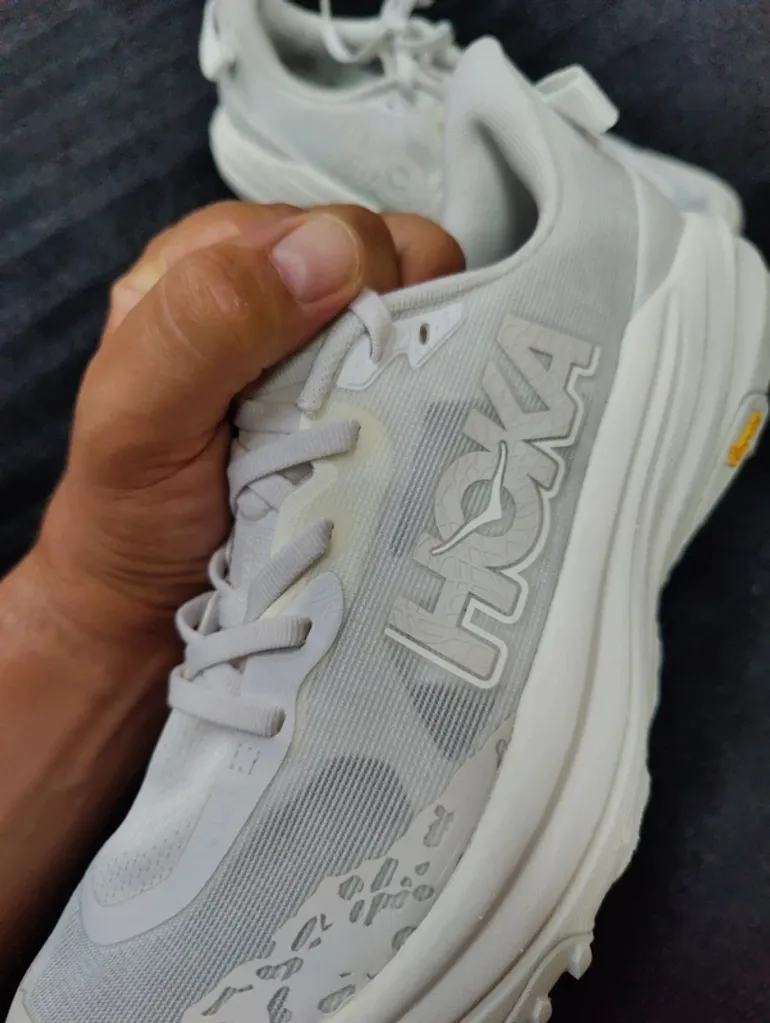 Used Hoka Speedgoat 6 bike — image 7 of 11