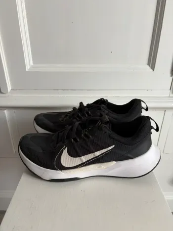 Używany Nike Juniper Trail bike — zdjęcie 3 z 15