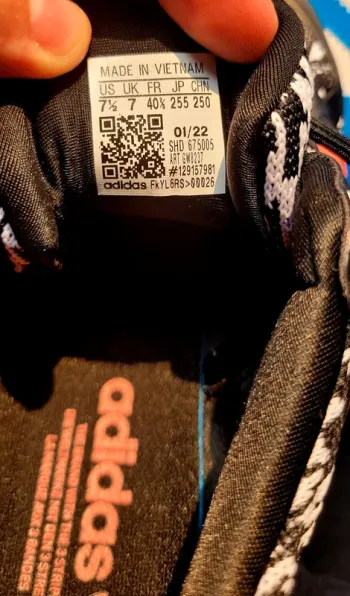 Used Adidas sneakers bike — image 5 of 7