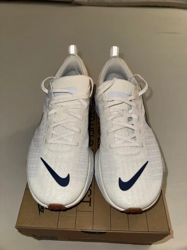 Gebrauchtes Nike ZoomX Invincible Run 3 bike — Bild 3 von 10