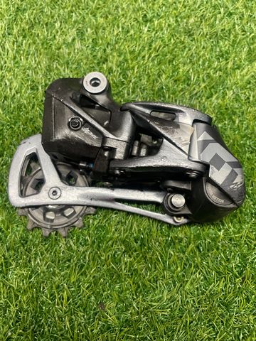 Używany Sram X01 Eagle AXS Rear Derailleur Drivetrain & Pedals