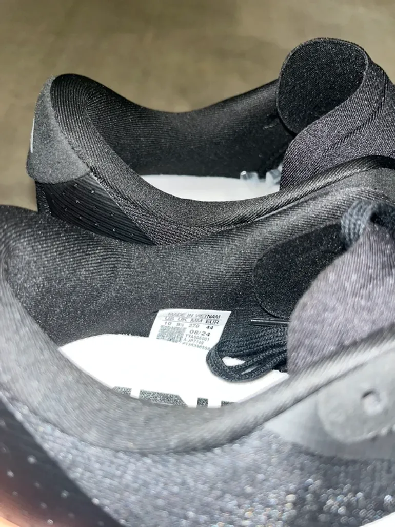 Używany Adidas Adizero EVO SL bike — zdjęcie 6 z 6