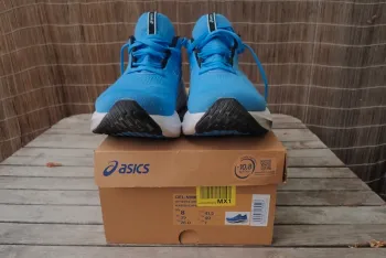 Used Asics Gel Nimbus 26 bike — image 3 of 13