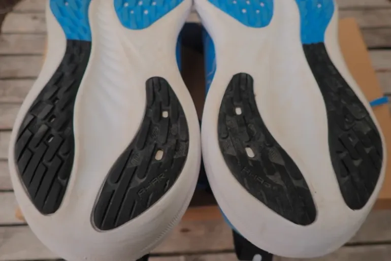Used Asics Gel Nimbus 26 bike — image 6 of 13