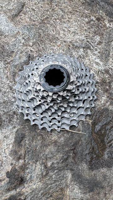 Shimano DURA ACE CS-R9100 11-speed Cassette 11-30T Drivetrain & Pedals usato