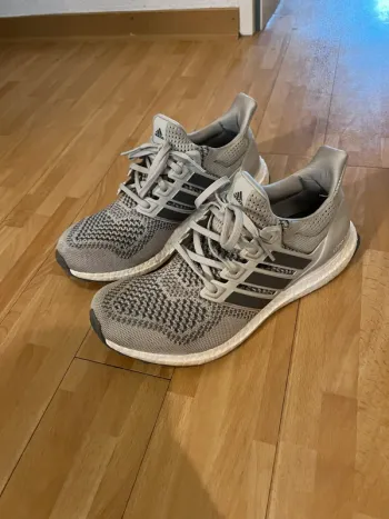 Used Adidas Ultraboost bike — image 3 of 3