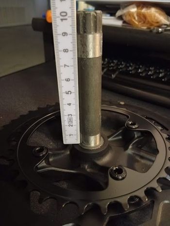 Použité Fsa Omega MegaExo Crankset Drivetrain & Pedals