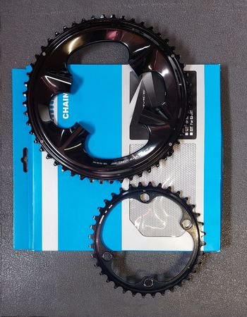Brugt Shimano Dura-Ace 52/36 Chainrings 2026 Drivetrain & Pedals