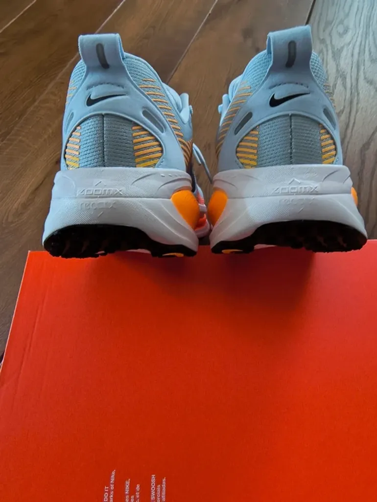Použité Nike Vomero 18 bike — obrázek 19 z 24