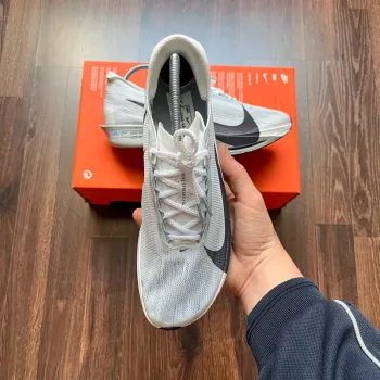 Brugt Nike ZoomX Streakfly 2 bike — billede 3 af 10