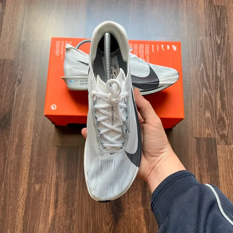Brugt Nike ZoomX Streakfly 2 bike — billede 3 af 10