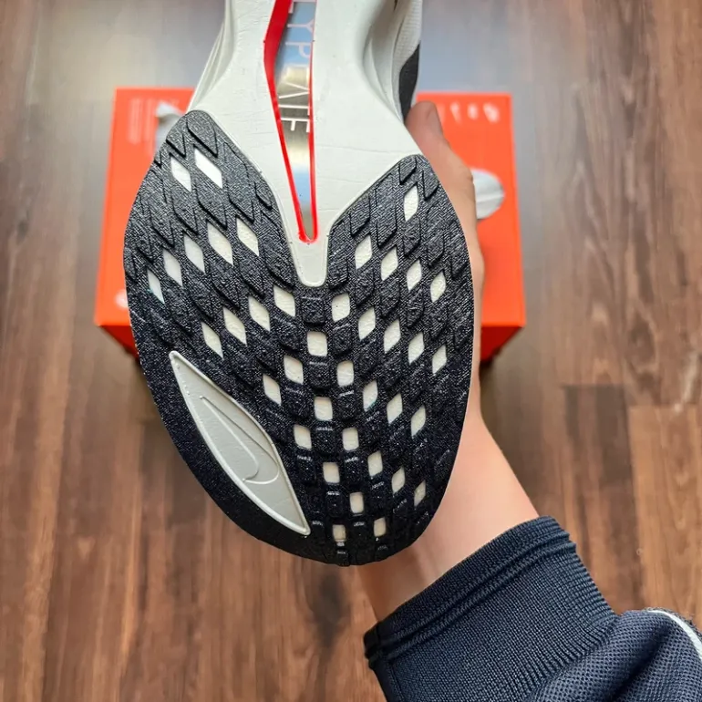 Brugt Nike ZoomX Streakfly 2 bike — billede 9 af 10