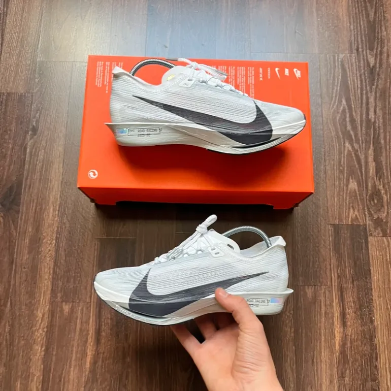 Brugt Nike ZoomX Streakfly 2 bike — billede 2 af 10