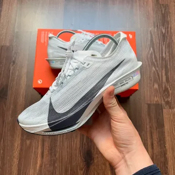 Used Nike ZoomX Streakfly 2 Running Shoes