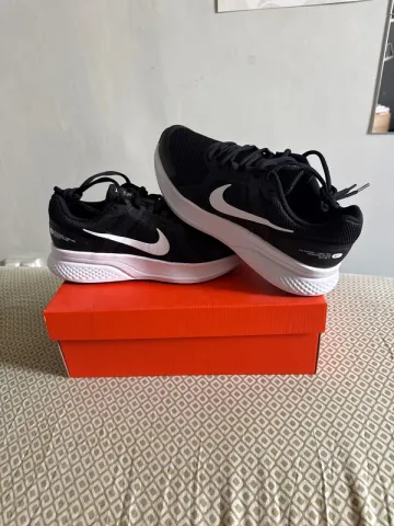 Nike Run Swift 2 Running Shoes usato