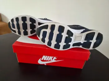White Nike Lunar Roam bike d'occasion — image 9 sur 11