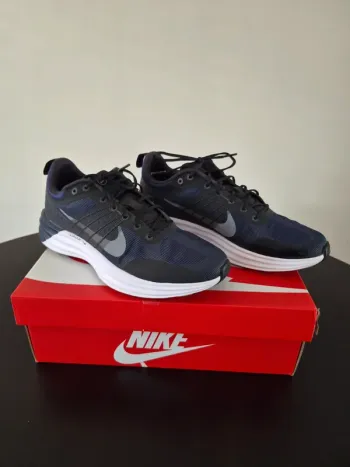 White Nike Lunar Roam bike d'occasion — image 6 sur 11