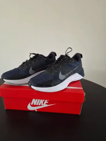 White Nike Lunar Roam bike d'occasion — image 2 sur 11