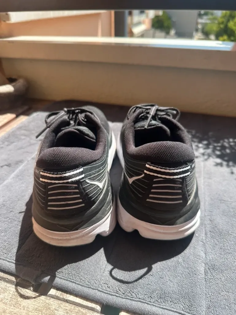 Używany Hoka Running Shoes bike — zdjęcie 3 z 4
