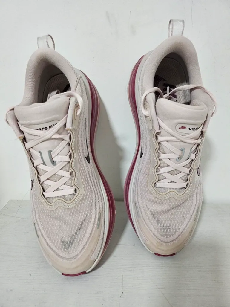 Used Nike Vomero Plus bike — image 4 of 10