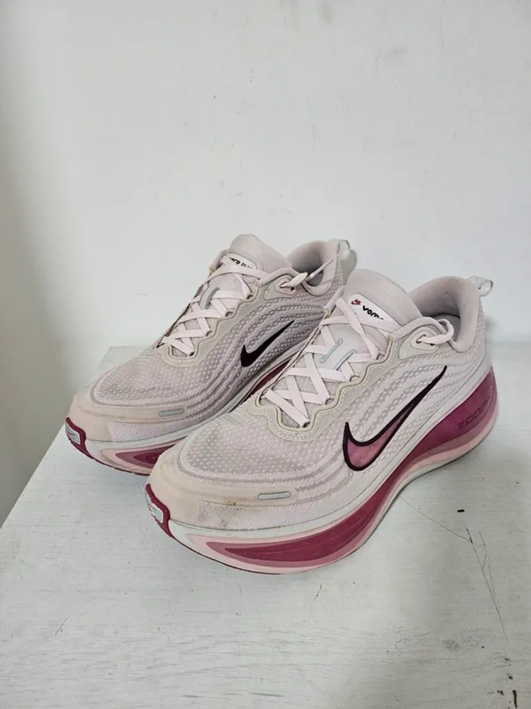 Used Nike Vomero Plus bike — image 2 of 10