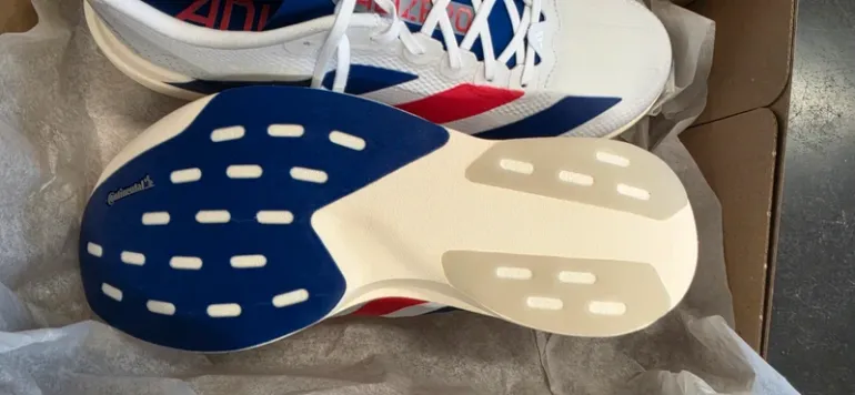 Używany Adidas evo sl woven bike — zdjęcie 5 z 7