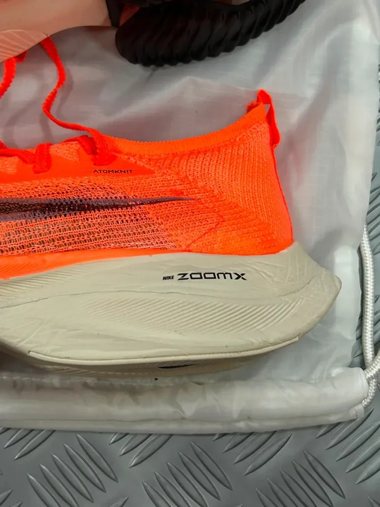 Brugt Orange ZoomX Alphafly Next% bike — billede 2 af 10