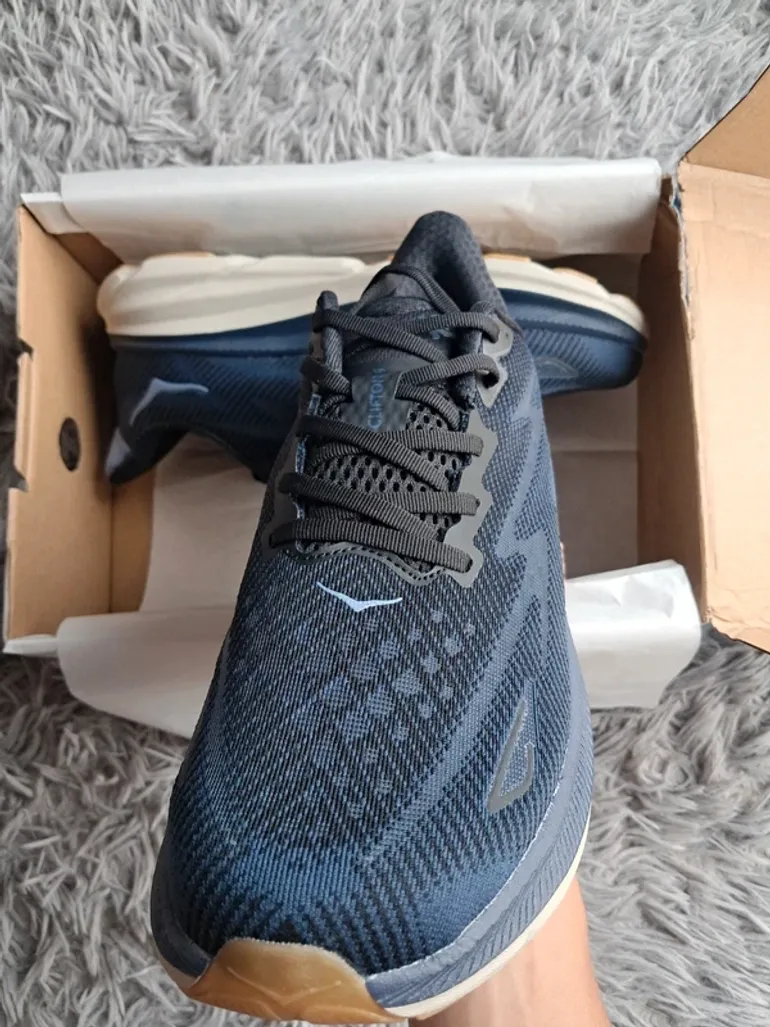 Tweedehands Hoka Clifton 9 bike — afbeelding 3 van 6