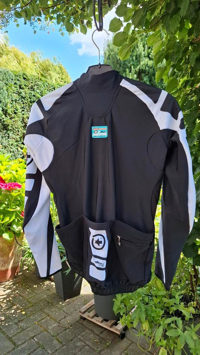 Gebrauchtes Assos iJ.tiBuru.4 bike — Bild 2 von 12