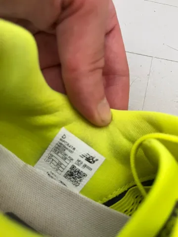 Gebrauchtes New Balance Rebel v5 bike — Bild 4 von 4