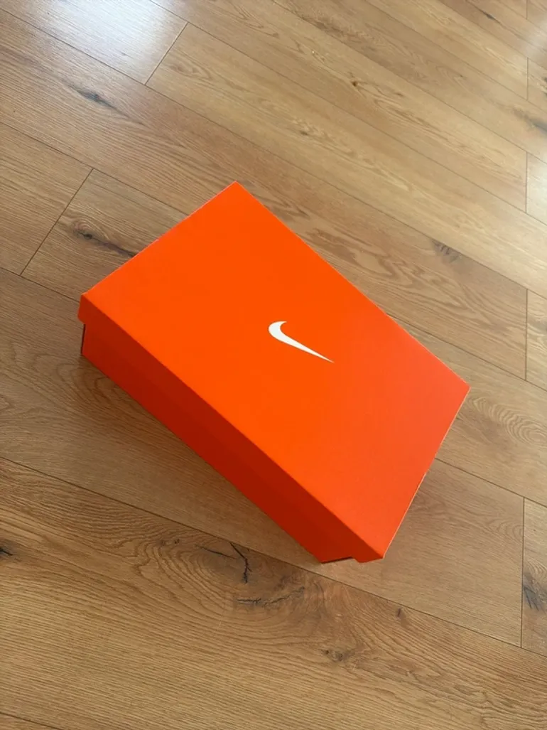 Gebrauchtes Nike Vomero 18 SE bike — Bild 2 von 3