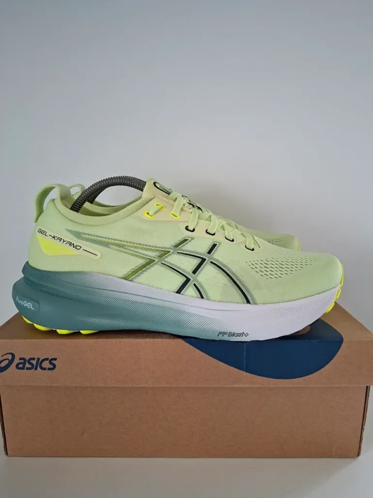Used Asics Gel Kayano 31 bike — image 3 of 13