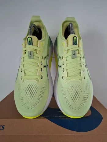 Used Asics Gel Kayano 31 bike — image 8 of 13