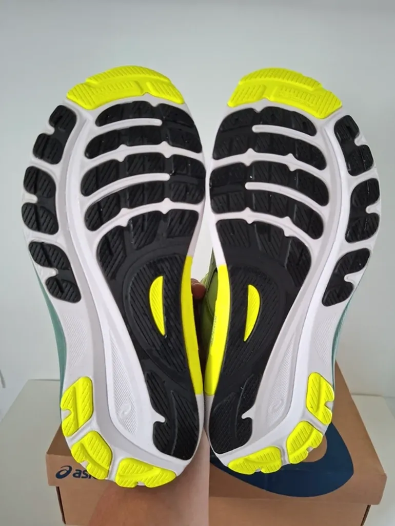 Used Asics Gel Kayano 31 bike — image 11 of 13