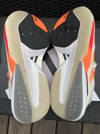 Used Adidas Adizero Boston 13 bike — image 3 of 4