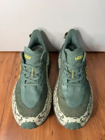 Hoka Speedgoat 6 bike d'occasion — image 2 sur 11