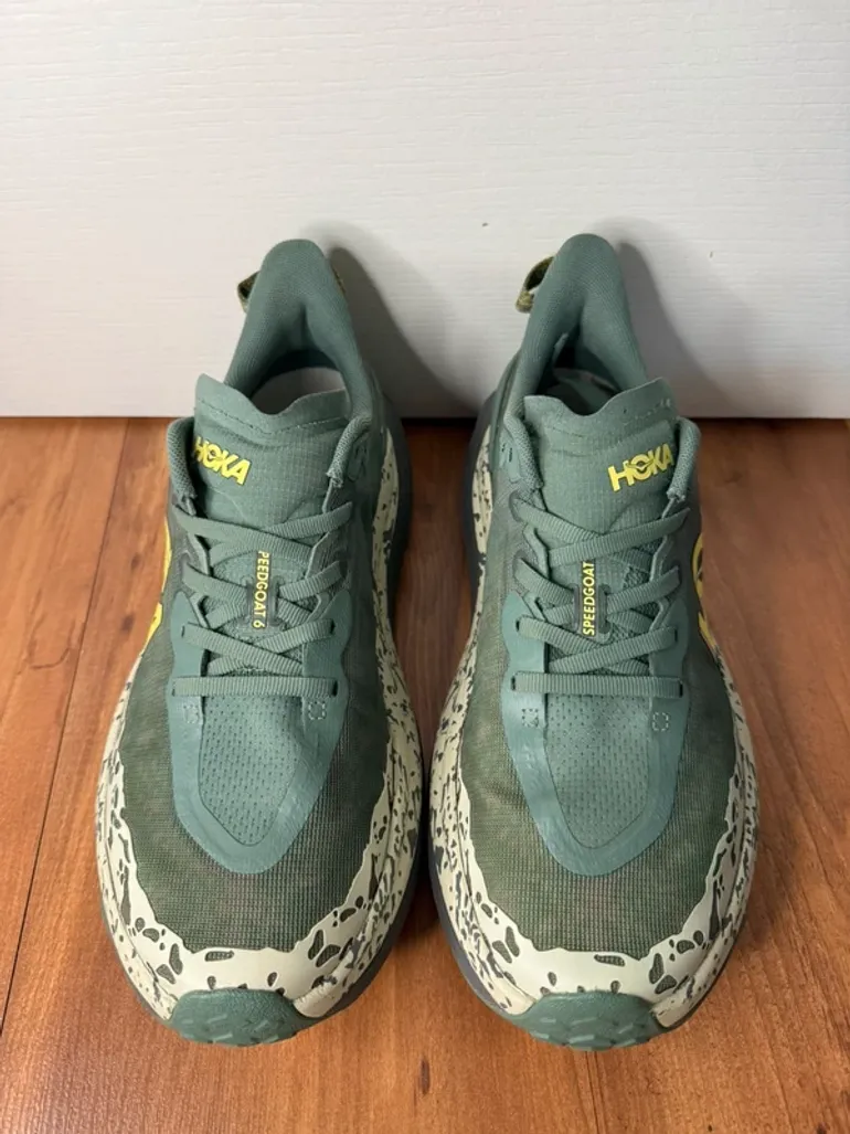 Hoka Speedgoat 6 bike d'occasion — image 2 sur 11