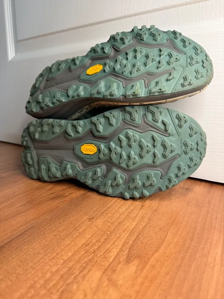 Hoka Speedgoat 6 bike d'occasion — image 10 sur 11