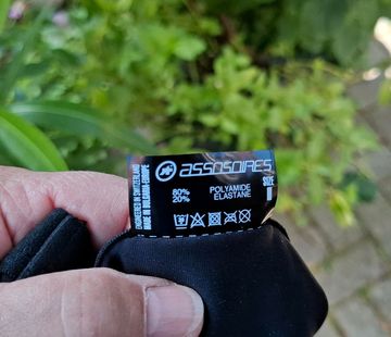 Used Assos legWarmer_evo7 bike — image 4 of 13