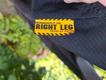 Used Assos legWarmer_evo7 bike — image 3 of 13