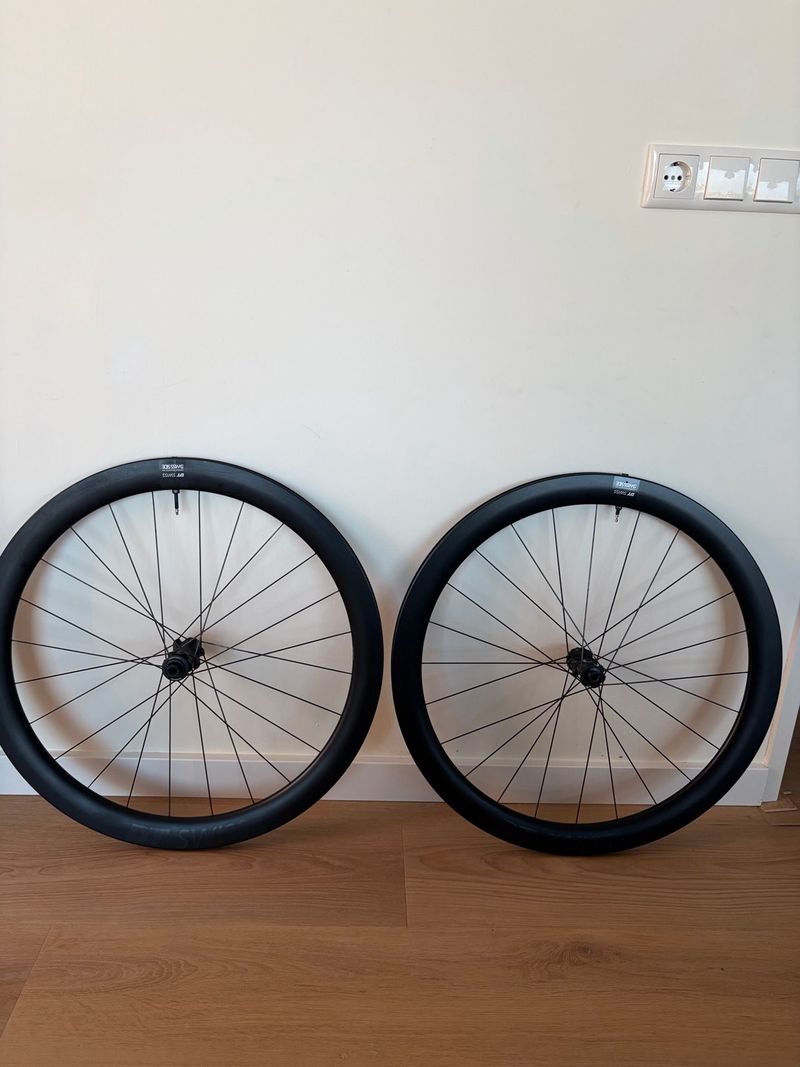 Dt Swiss ARC 1650 DICUT 50mm Wheels usato