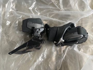 Brugt Sram Force AXS Derailleurs bike — billede 1 af 6